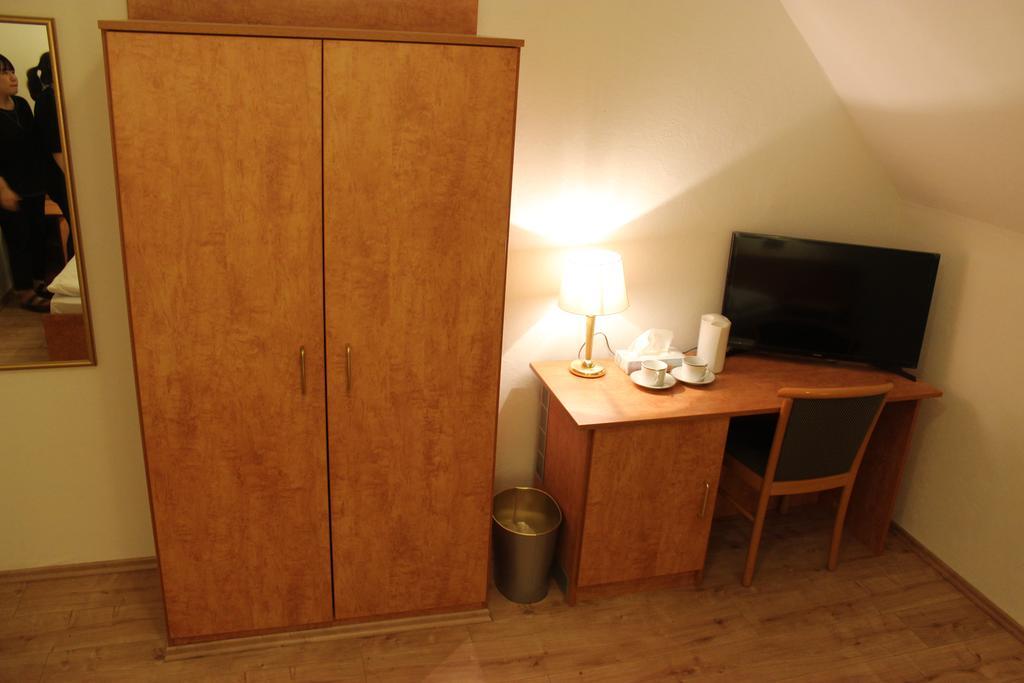 Hotel Gaya Bad Soden am Taunus Phòng bức ảnh