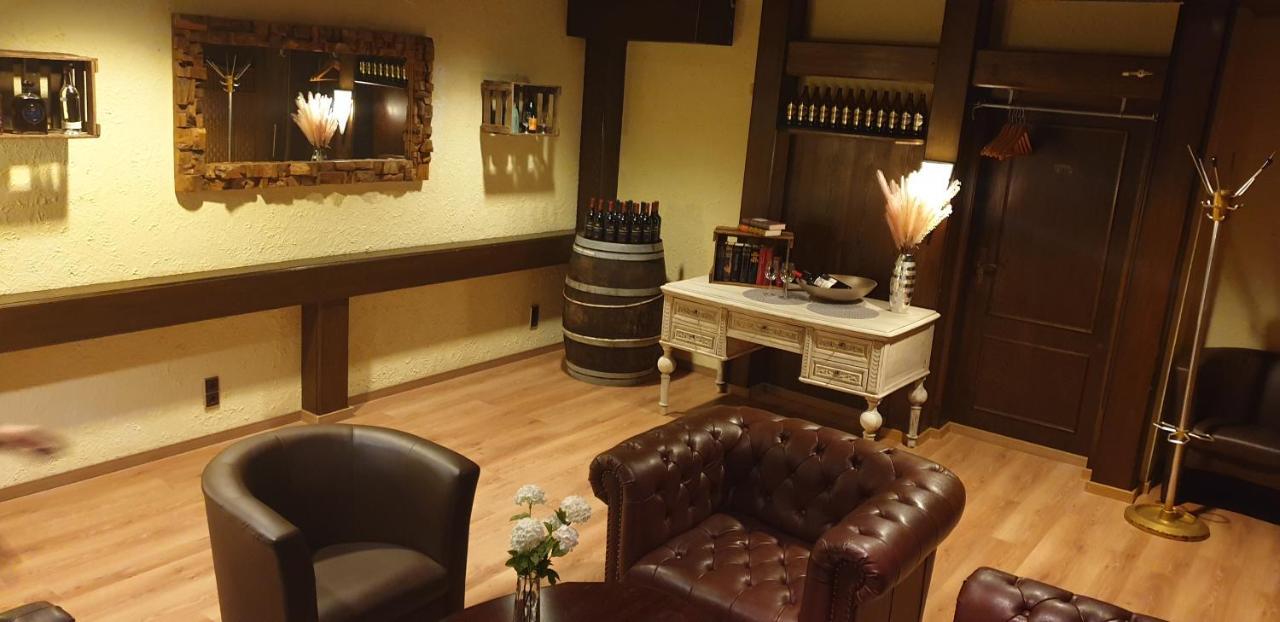 Hotel Gaya Bad Soden am Taunus Ngoại thất bức ảnh